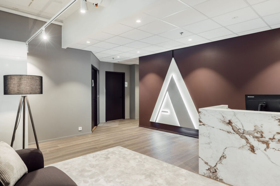 Adecco